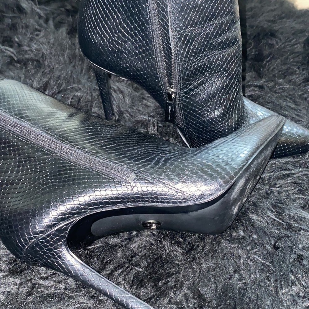 Michael kors boots